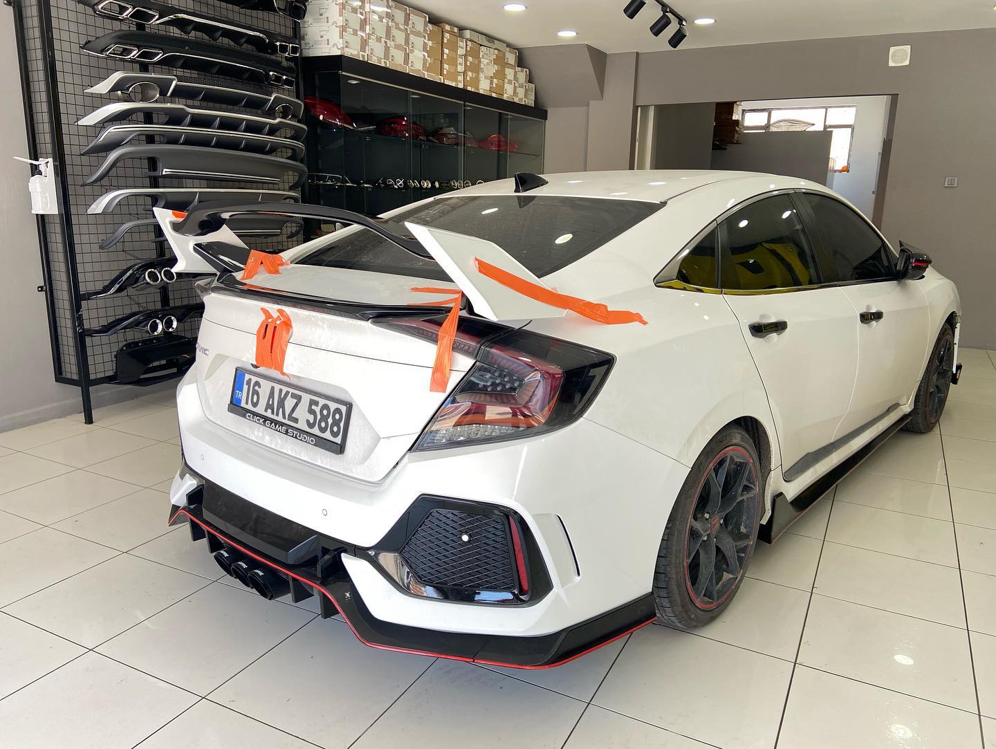 HONDA CIVIC FC5 TYPER SPOILER
